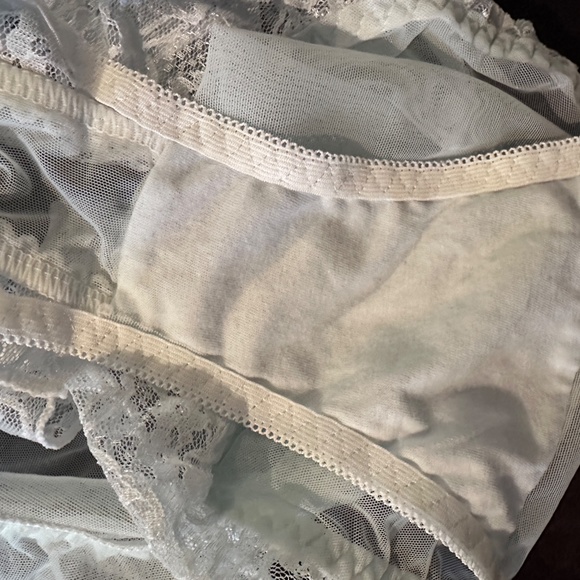 WHITE Plus size Lolita Kawaii Panties, Ruffle Lace Panties - Picture 8 of 9